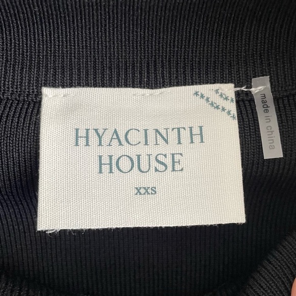 New NWT Tuckernuck Hyacinth House black knit off the shoulder Adrianna top XXS - Picture 6 of 16